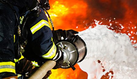 11-busa-pemadam-kebakaran-fireshield-chemicals-yang-efektif busa pemadam kebakaran